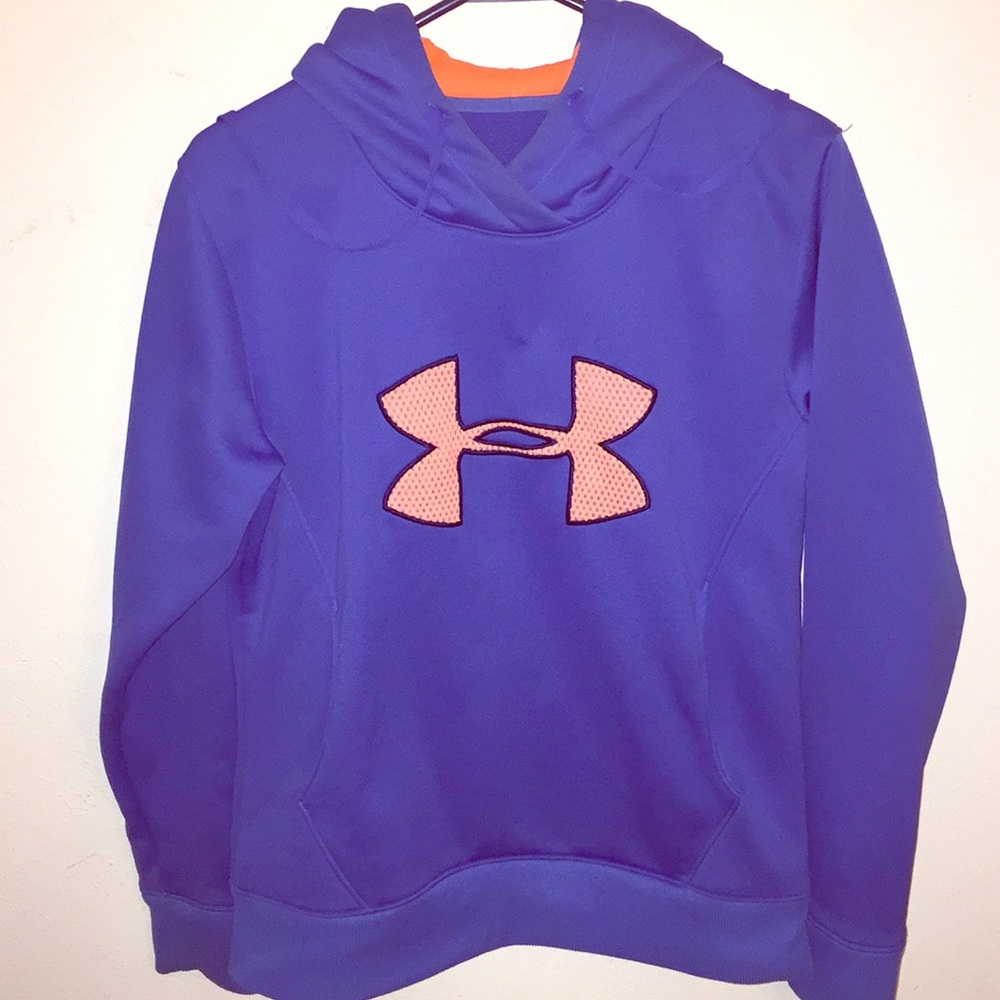 Under Armour pullover